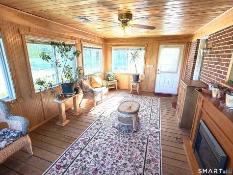 165 Huntington Road Scotland CT 06264
