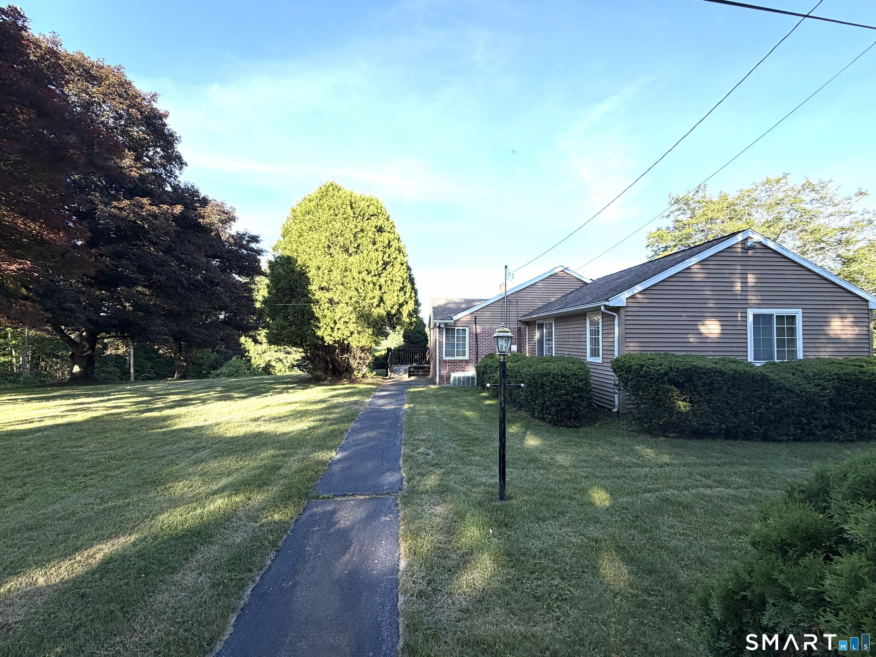 165 Huntington Road Scotland CT 06264