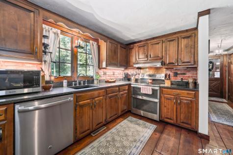 257 North Street Plymouth CT 06782
