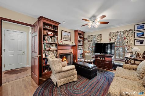 16 Jonathan Drive Roxbury CT 06783