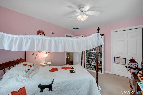 16 Jonathan Drive Roxbury CT 06783