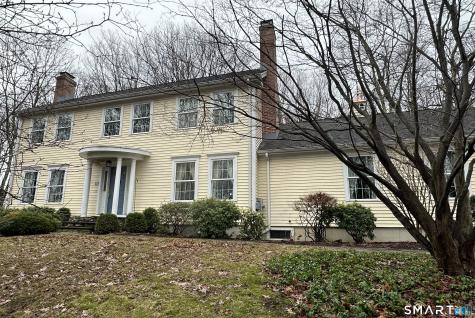 16 Jonathan Drive Roxbury CT 06783