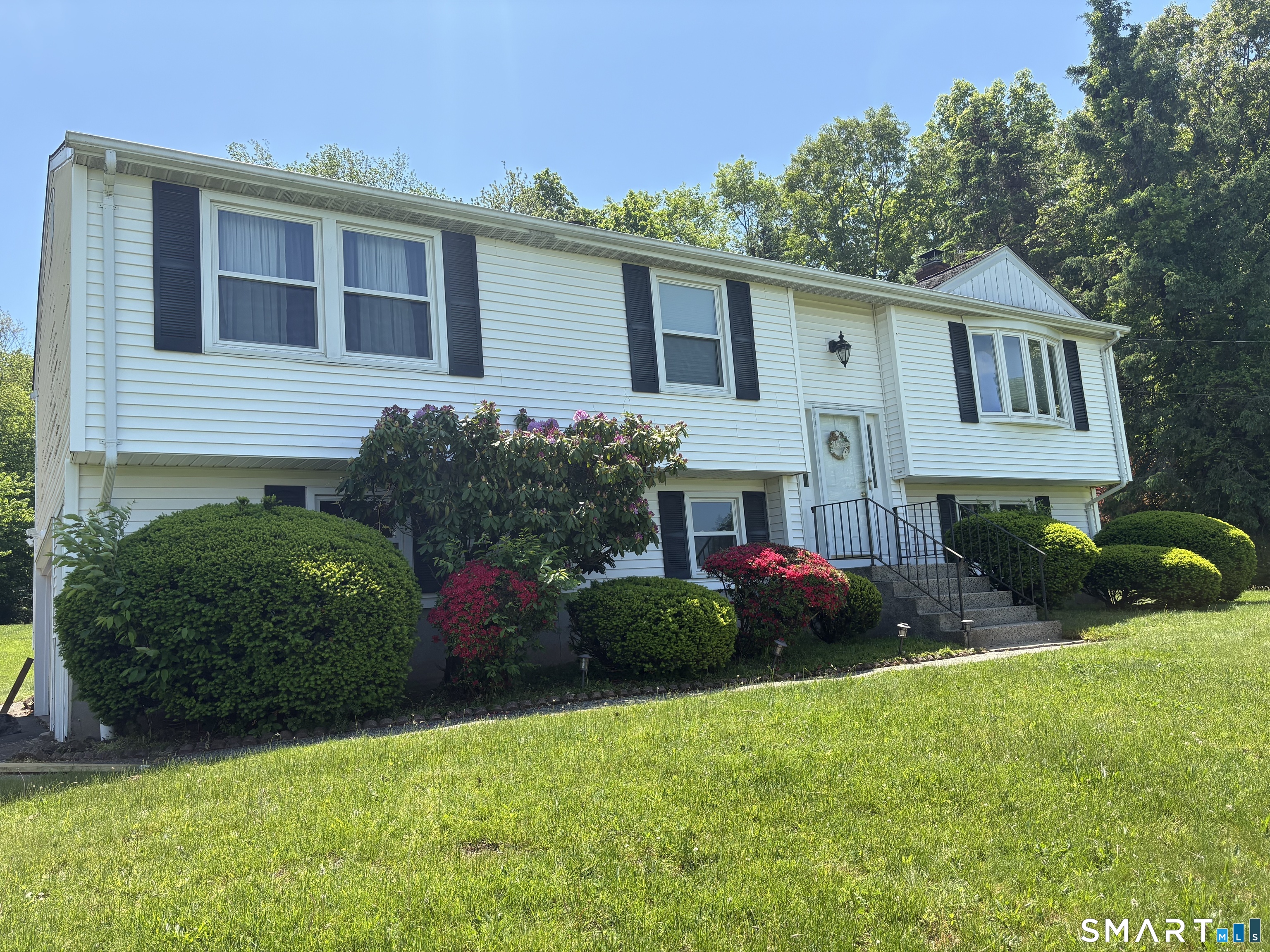 769 Middletown Avenue North Haven CT 06473