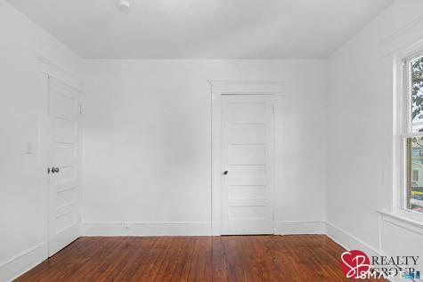 31 Smith Street West Haven CT 06516