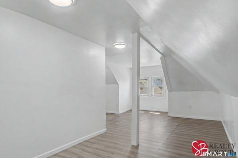 31 Smith Street West Haven CT 06516