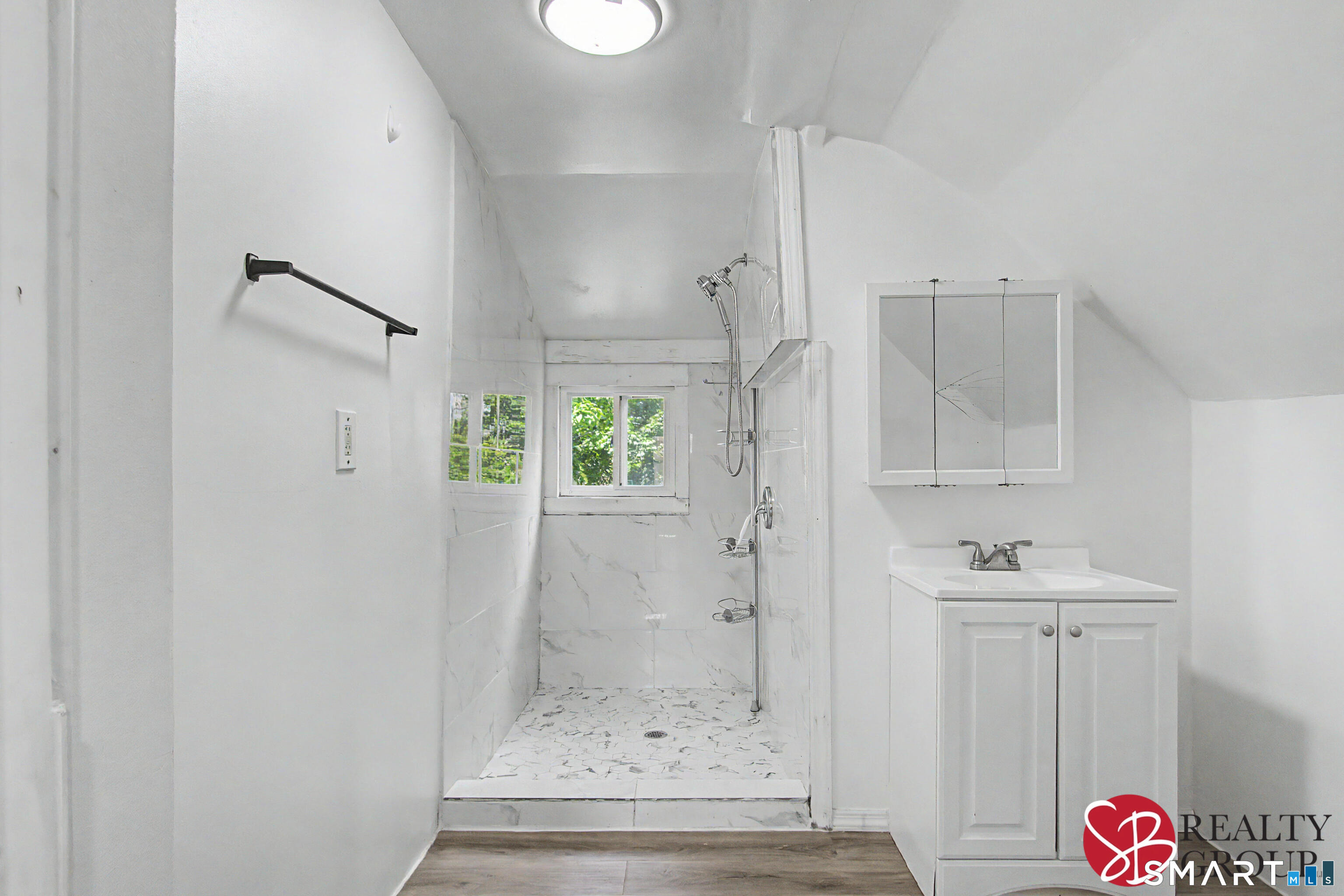 31 Smith Street West Haven CT 06516