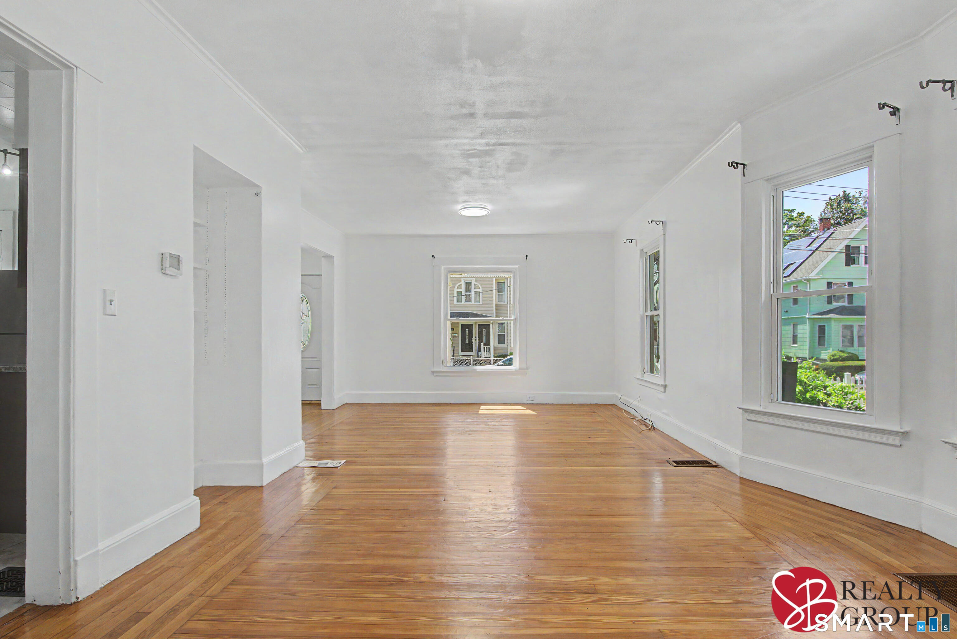 31 Smith Street West Haven CT 06516