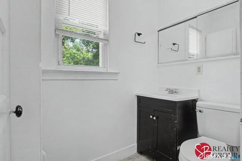 31 Smith Street West Haven CT 06516