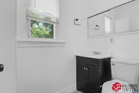 31 Smith Street West Haven CT 06516