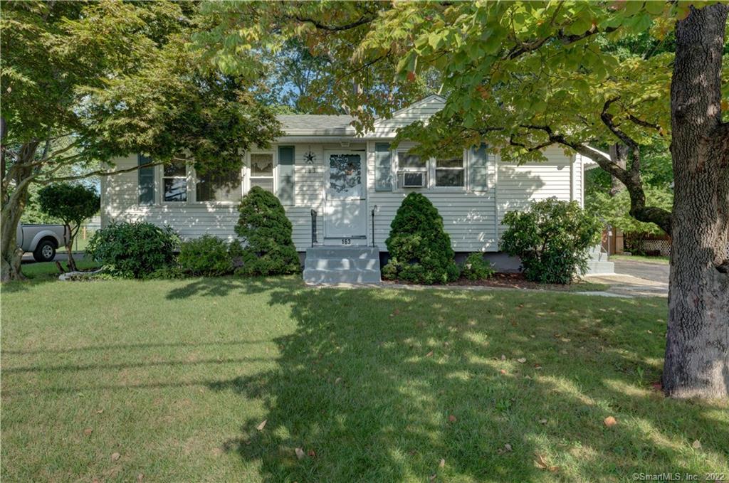 163 Roxbury Road East Hartford CT 06118