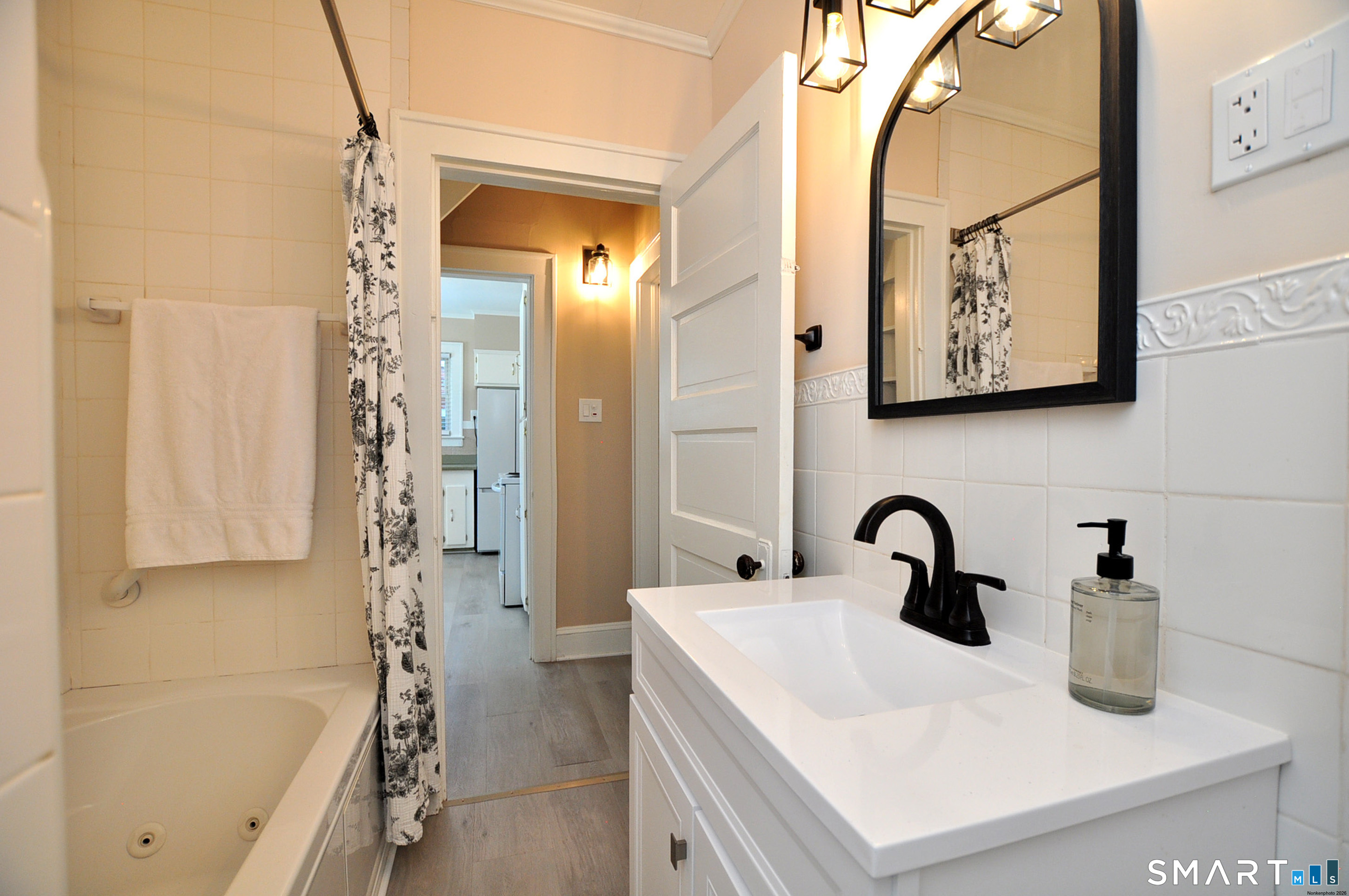 26 Highland Avenue Windsor CT 06095