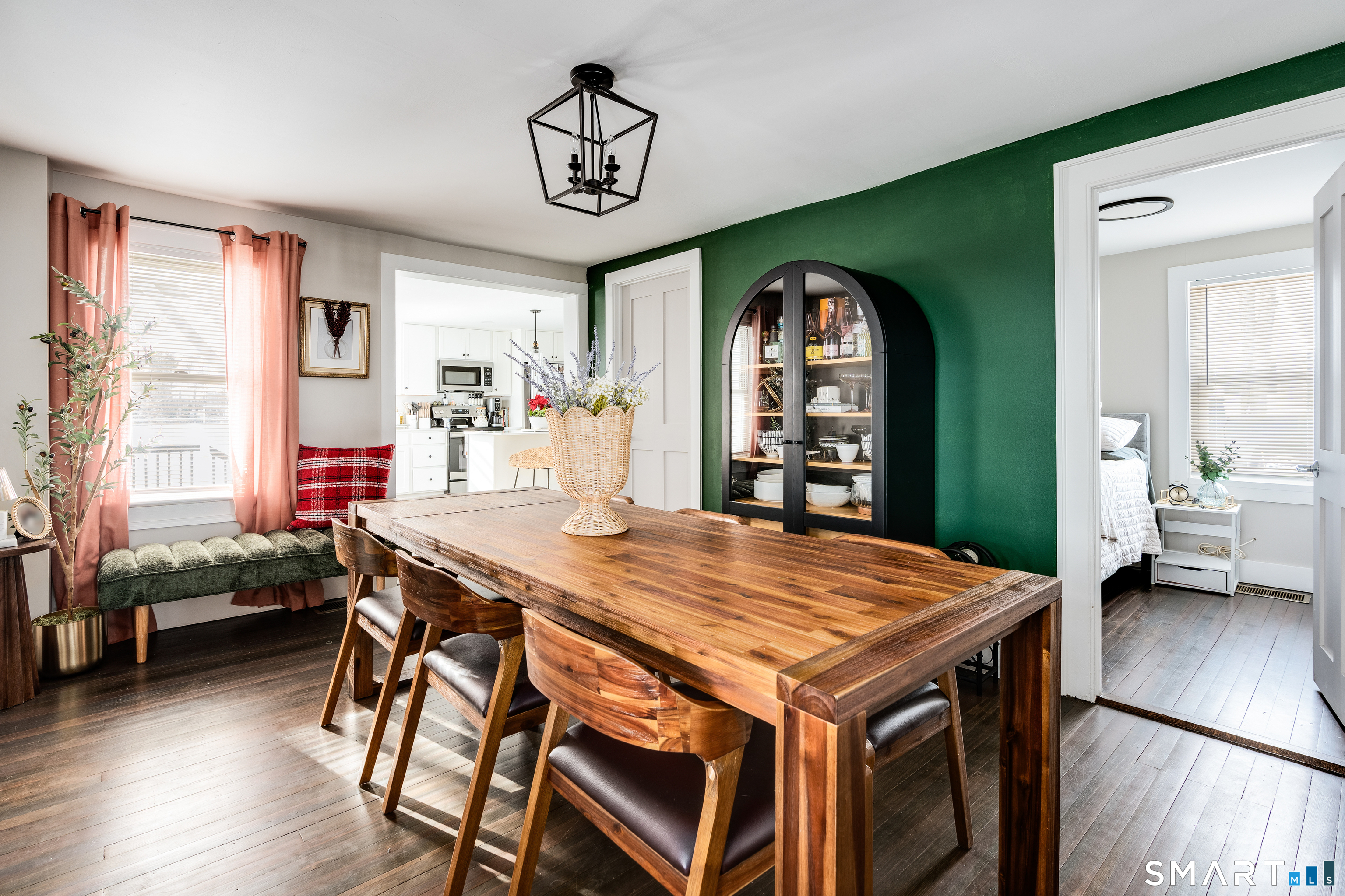 735 Matthews Street Bristol CT 06010