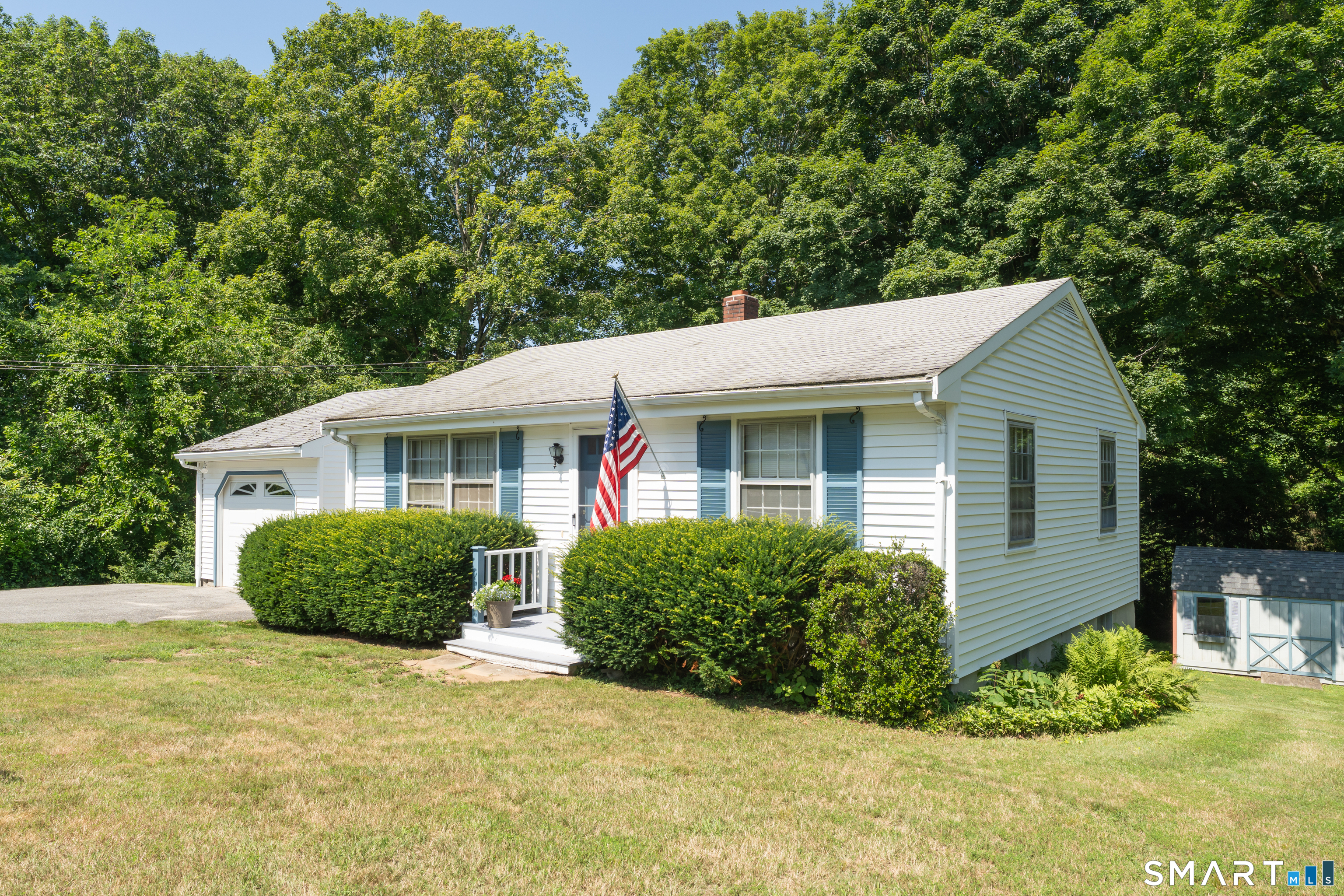 25 Goose Hill Road Chester CT 06412