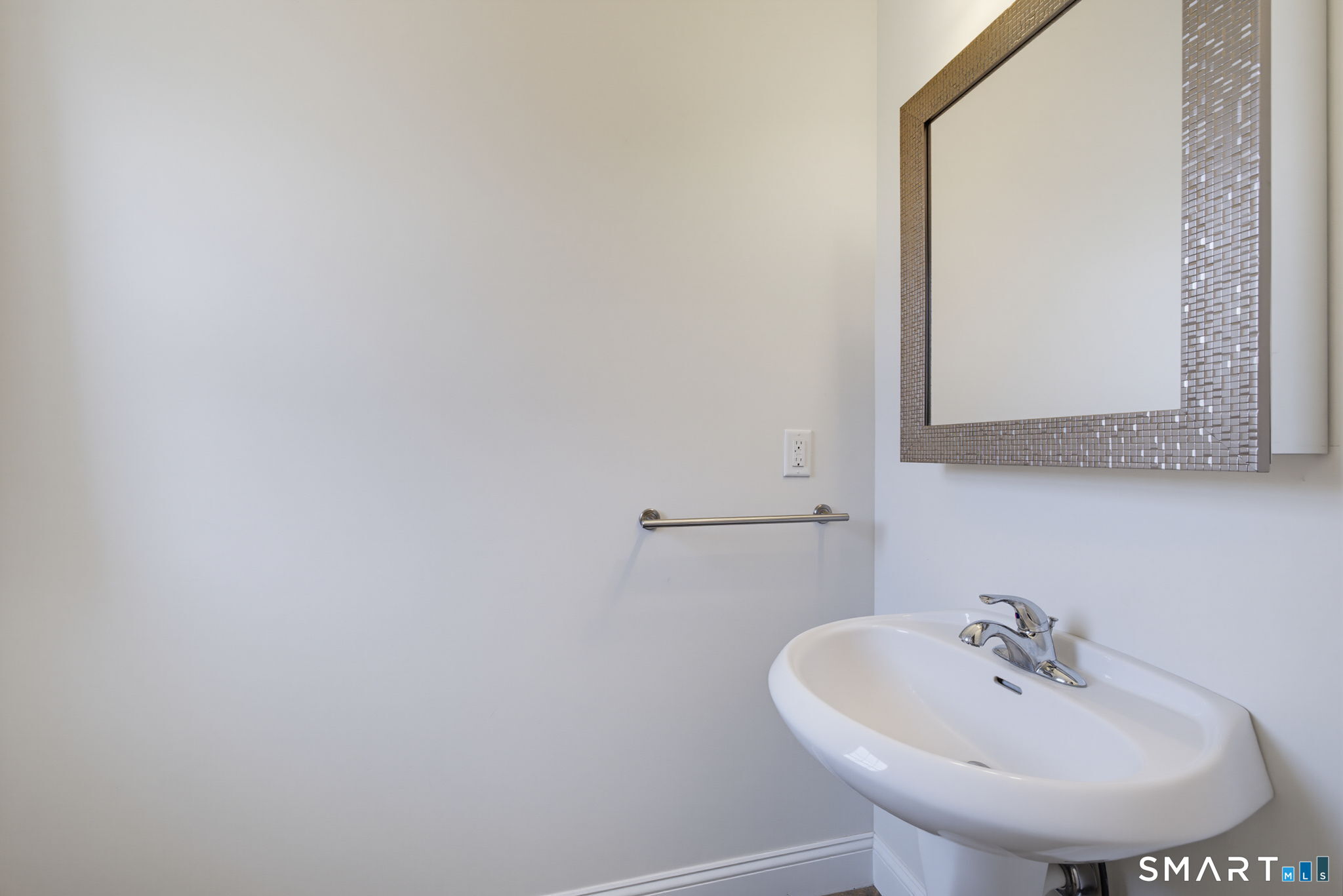 6 Saw Mill Lane Plainville CT 06062