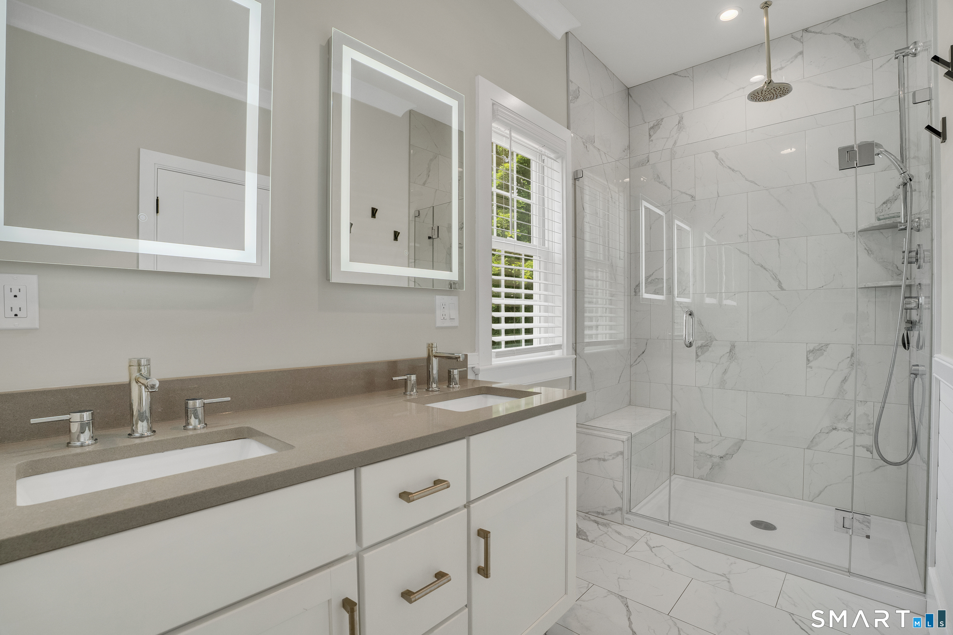 27 Jerome Road New London CT 06320