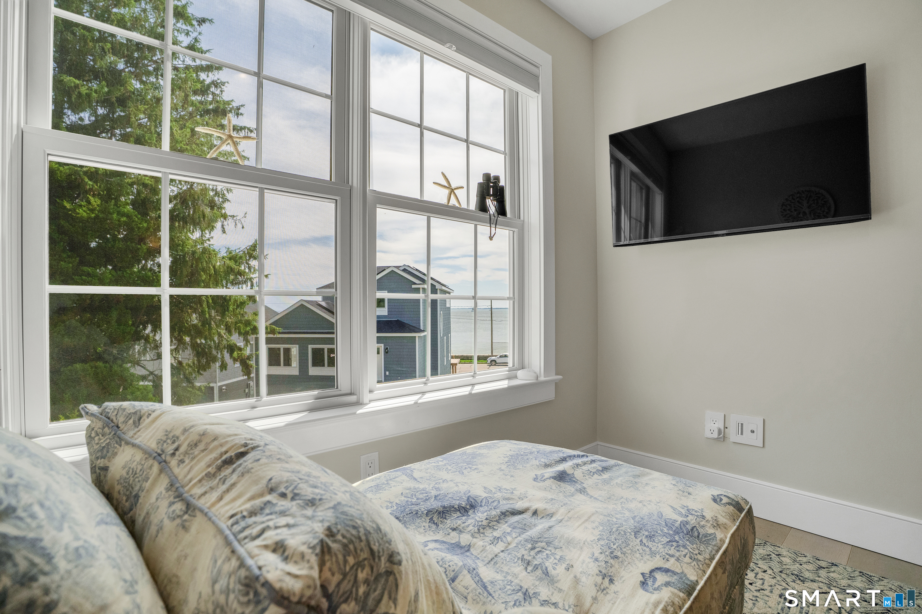 27 Jerome Road New London CT 06320