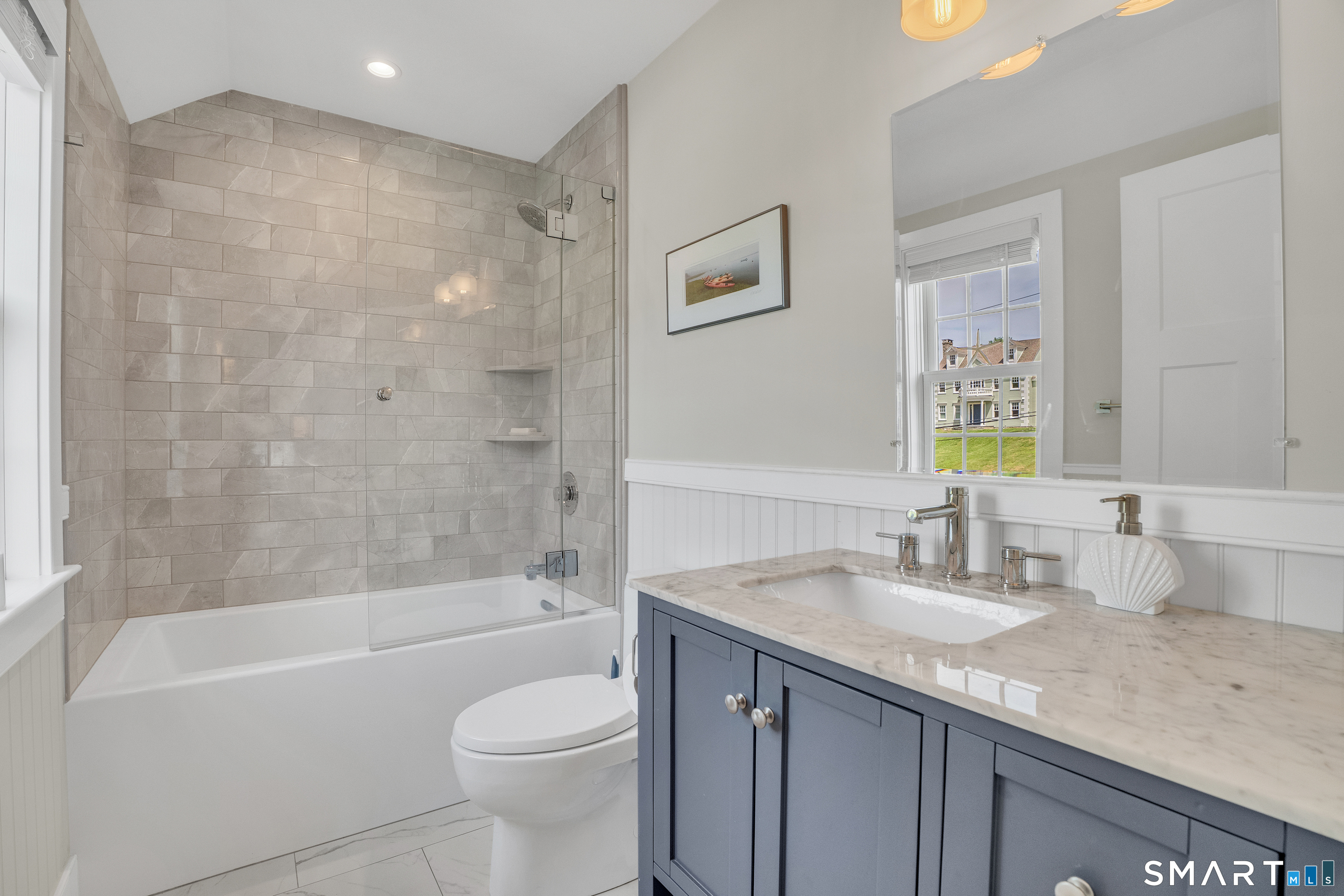 27 Jerome Road New London CT 06320
