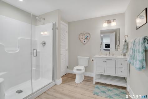 27 Jerome Road New London CT 06320