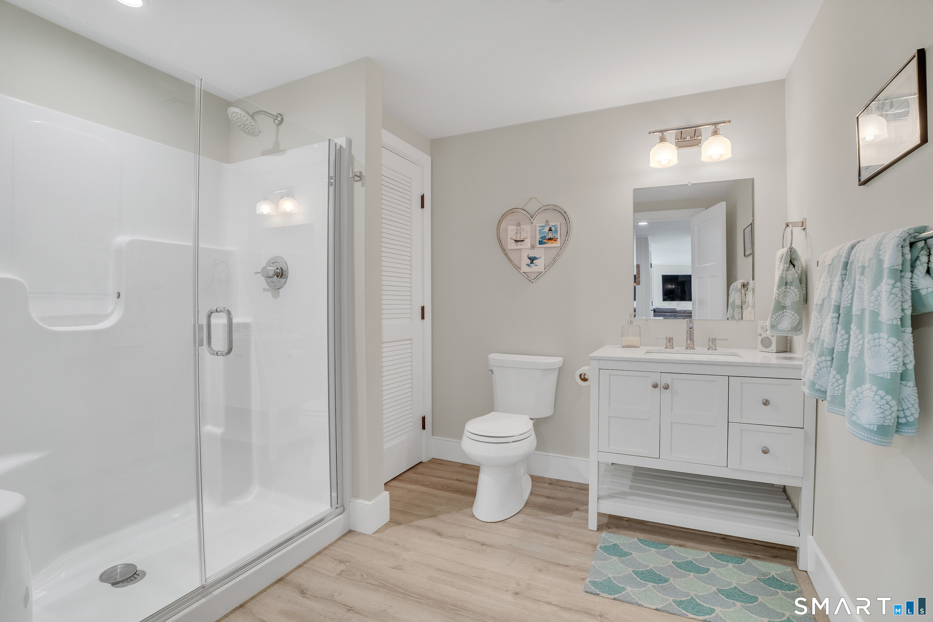 27 Jerome Road New London CT 06320
