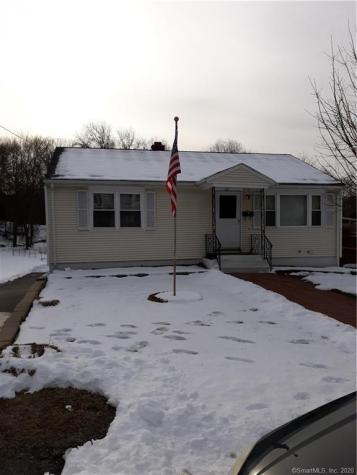168 Santa Maria Drive Waterbury CT 06704