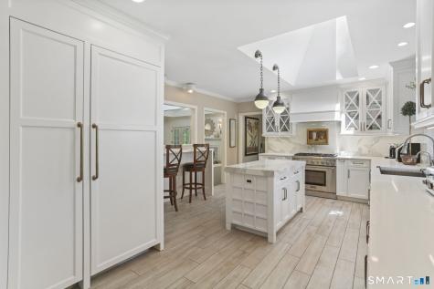 820 Hillside Road Fairfield CT 06824