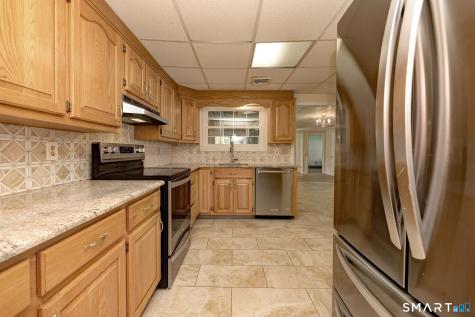 424 Cedar Lane Cheshire CT 06410