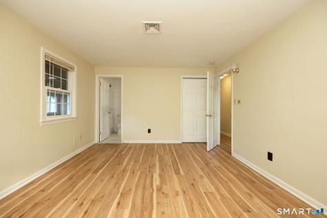 424 Cedar Lane Cheshire CT 06410