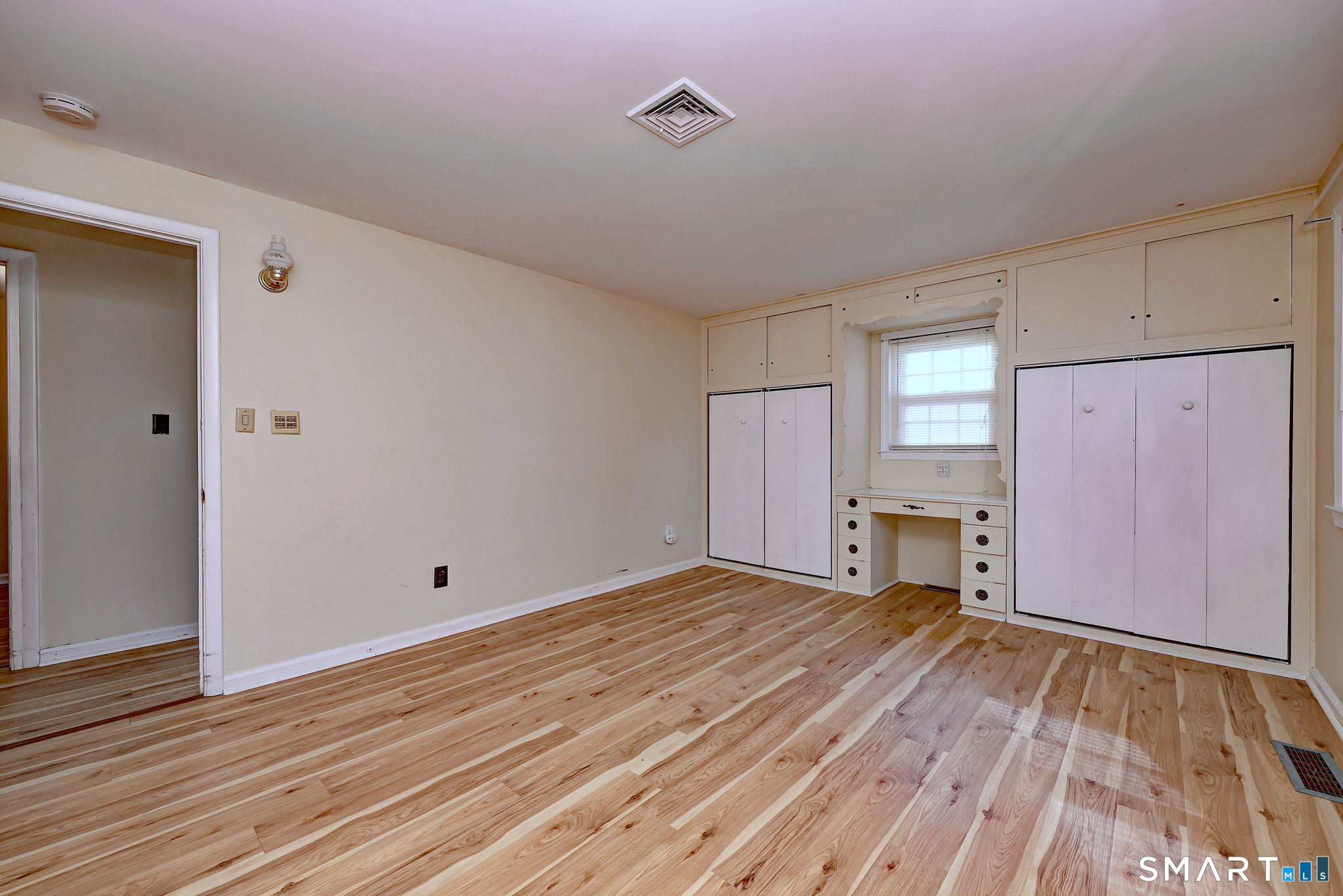 424 Cedar Lane Cheshire CT 06410
