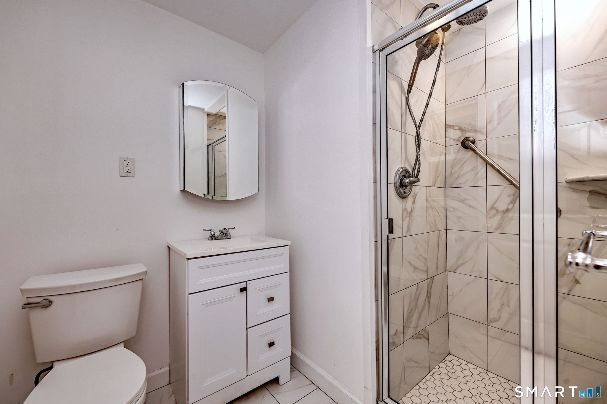 424 Cedar Lane Cheshire CT 06410