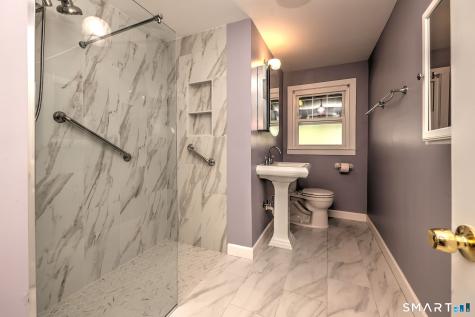424 Cedar Lane Cheshire CT 06410