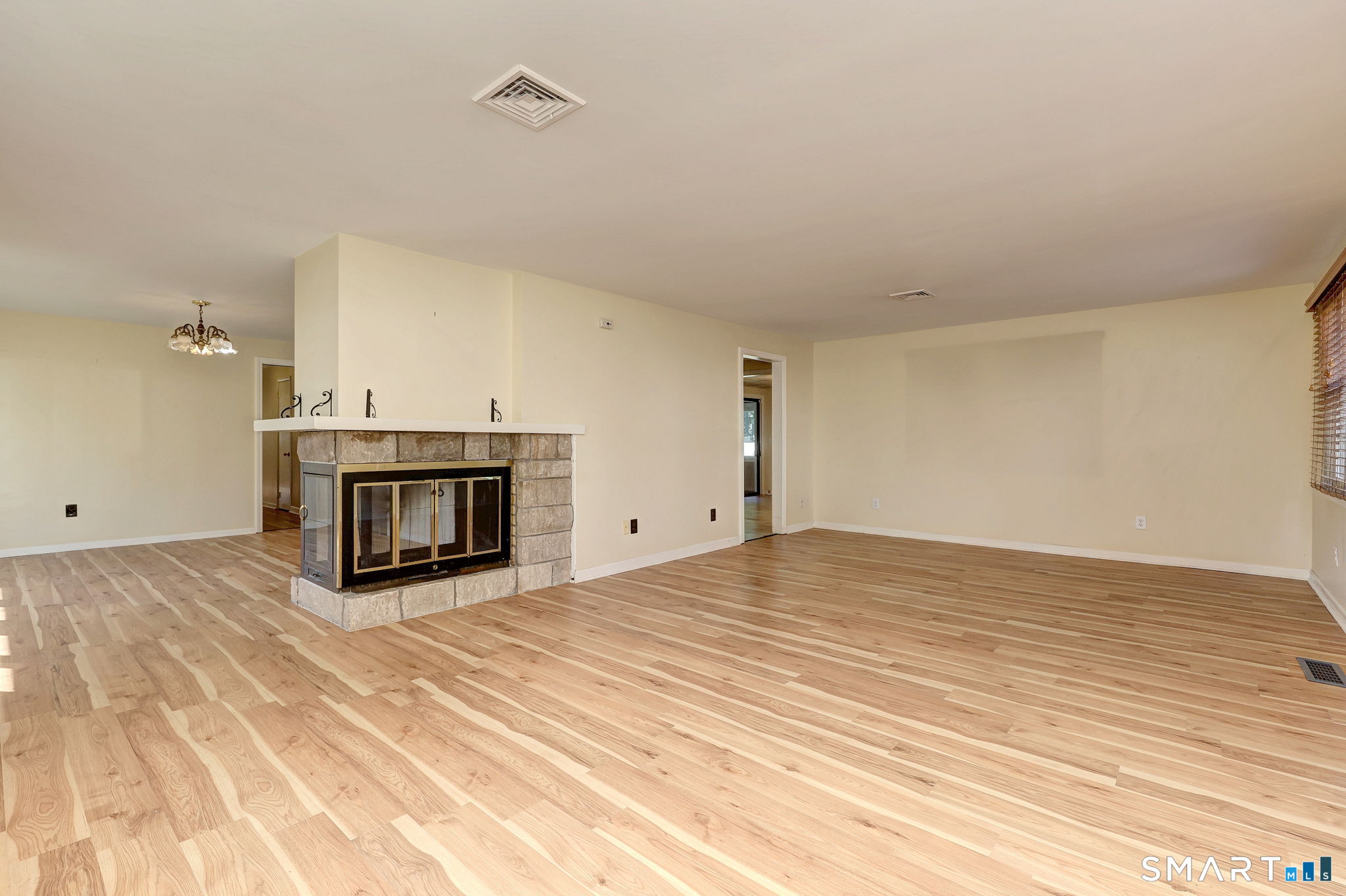 424 Cedar Lane Cheshire CT 06410