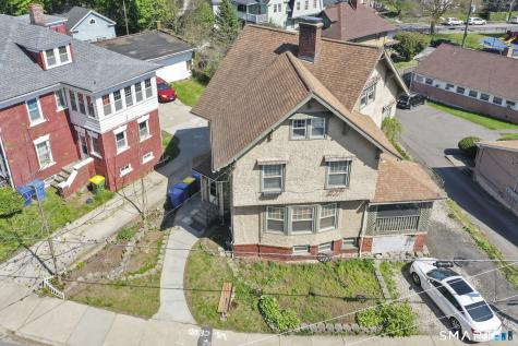 214 Pine Street Waterbury CT 06710