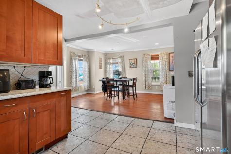 214 Pine Street Waterbury CT 06710