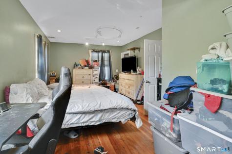 214 Pine Street Waterbury CT 06710