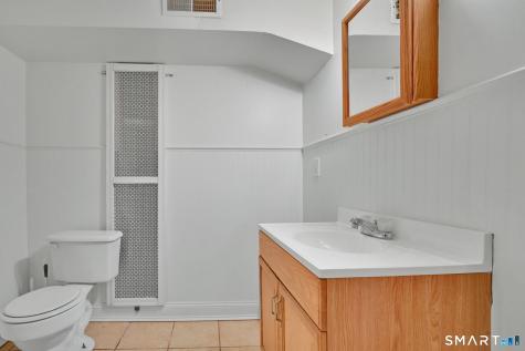 214 Pine Street Waterbury CT 06710