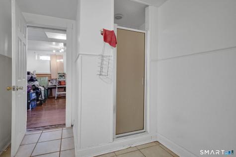 214 Pine Street Waterbury CT 06710