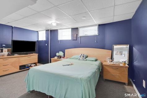 214 Pine Street Waterbury CT 06710