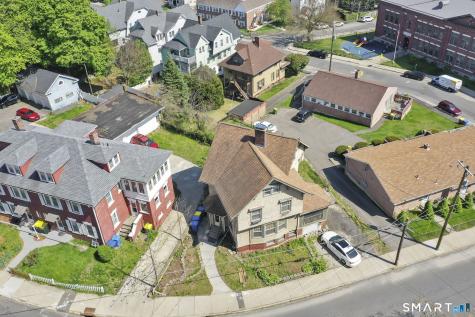 214 Pine Street Waterbury CT 06710