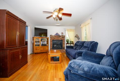 264 North Wawecus Hill Road Norwich CT 06360