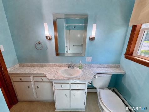 9 Miss Vans Court Waterford CT 06385