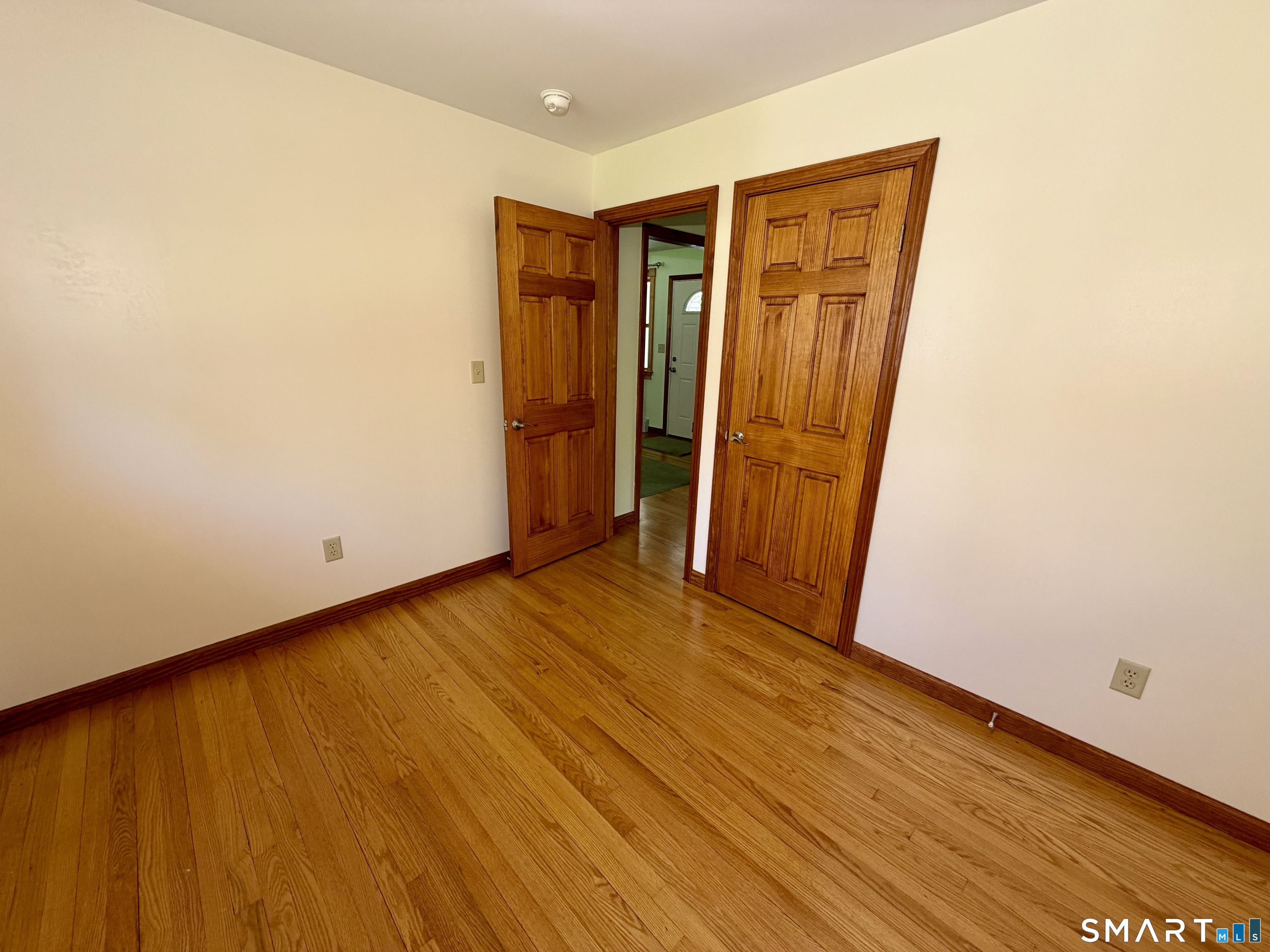 9 Miss Vans Court Waterford CT 06385