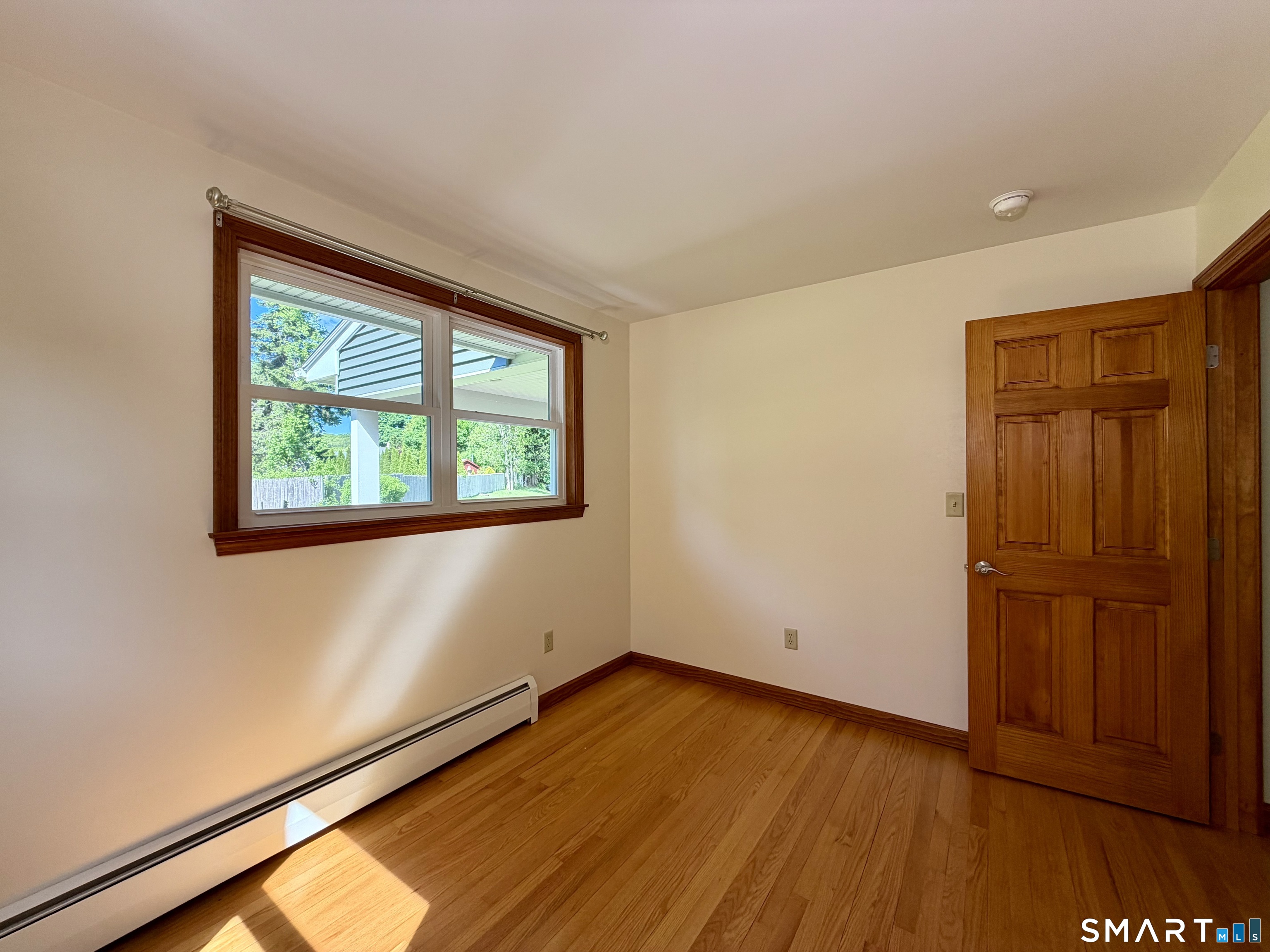 9 Miss Vans Court Waterford CT 06385