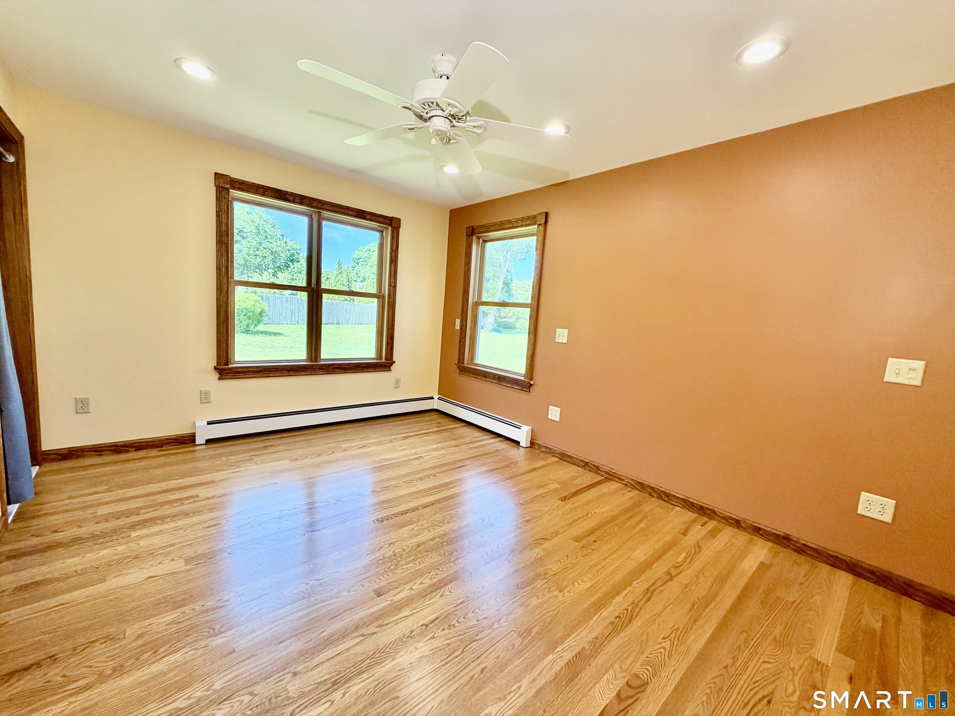 9 Miss Vans Court Waterford CT 06385