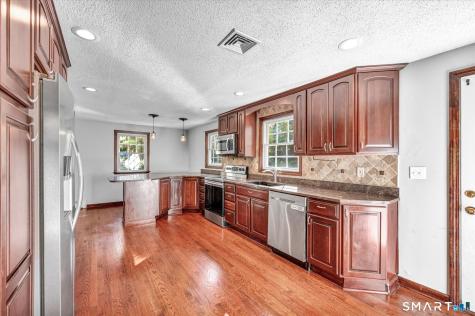 703 Shenipsit Lake Road Tolland CT 06084