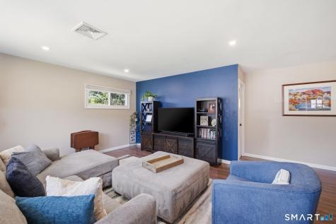 64 Stevens Street East Hartford CT 06118