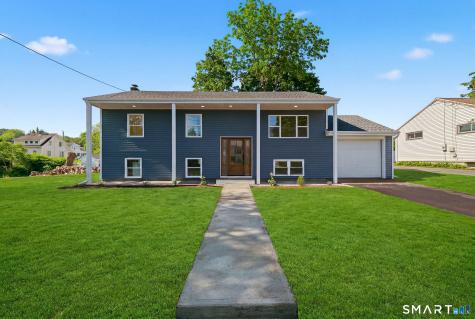 17 Fifth Avenue Waterford CT 06385