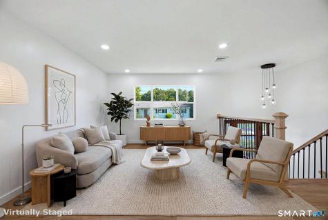 17 Fifth Avenue Waterford CT 06385