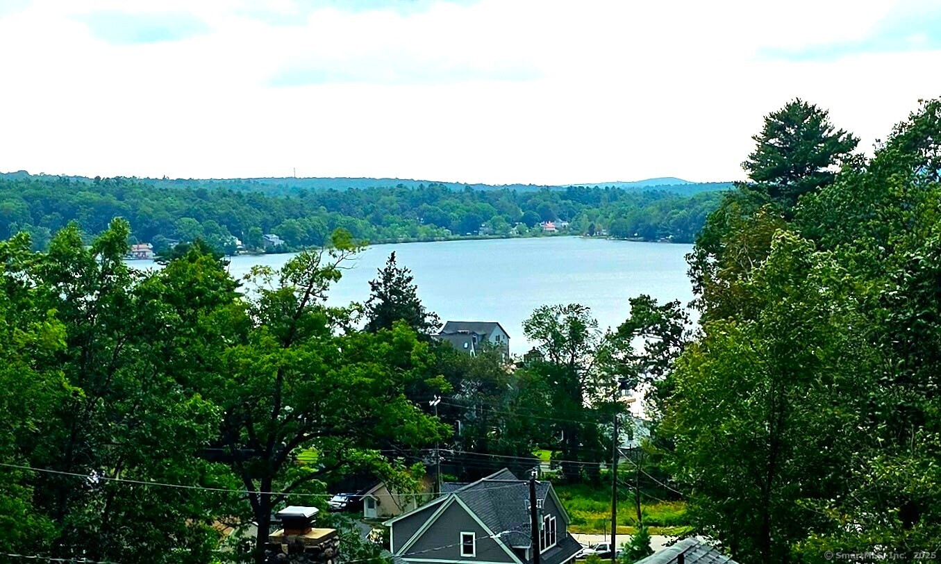 26 Green Street Ellington CT 06029