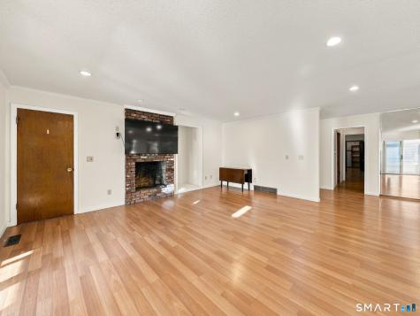 141 Warner Road Berlin CT 06037