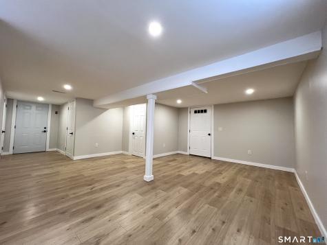 8 Rustic Road Ridgefield CT 06877